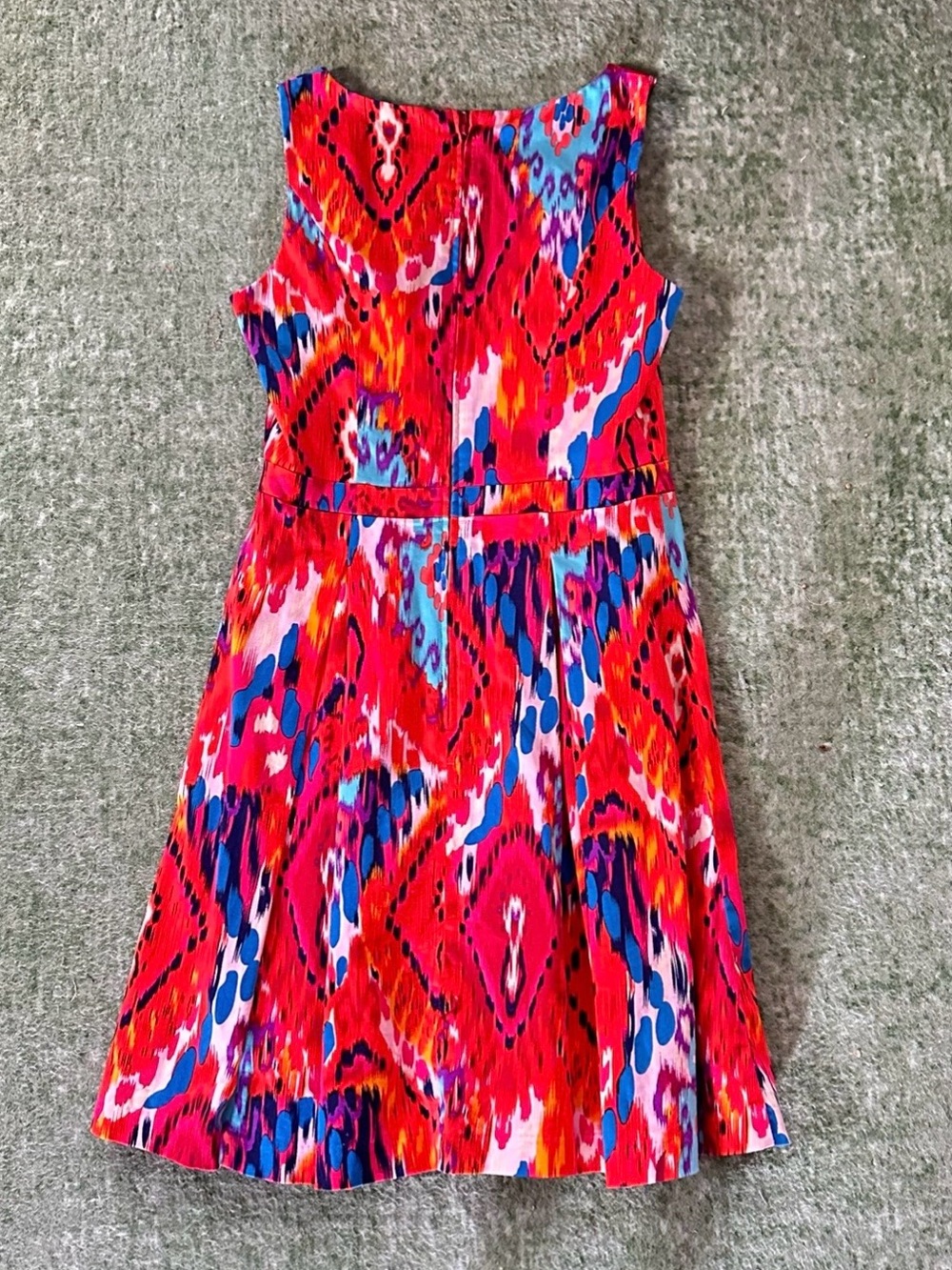 ⭐️HP⭐️ BADGLEY MISCHKA Sleeveless Party Dress. Vibrant Ikat Pattern.Sewn-in Belt - Picture 6 of 11